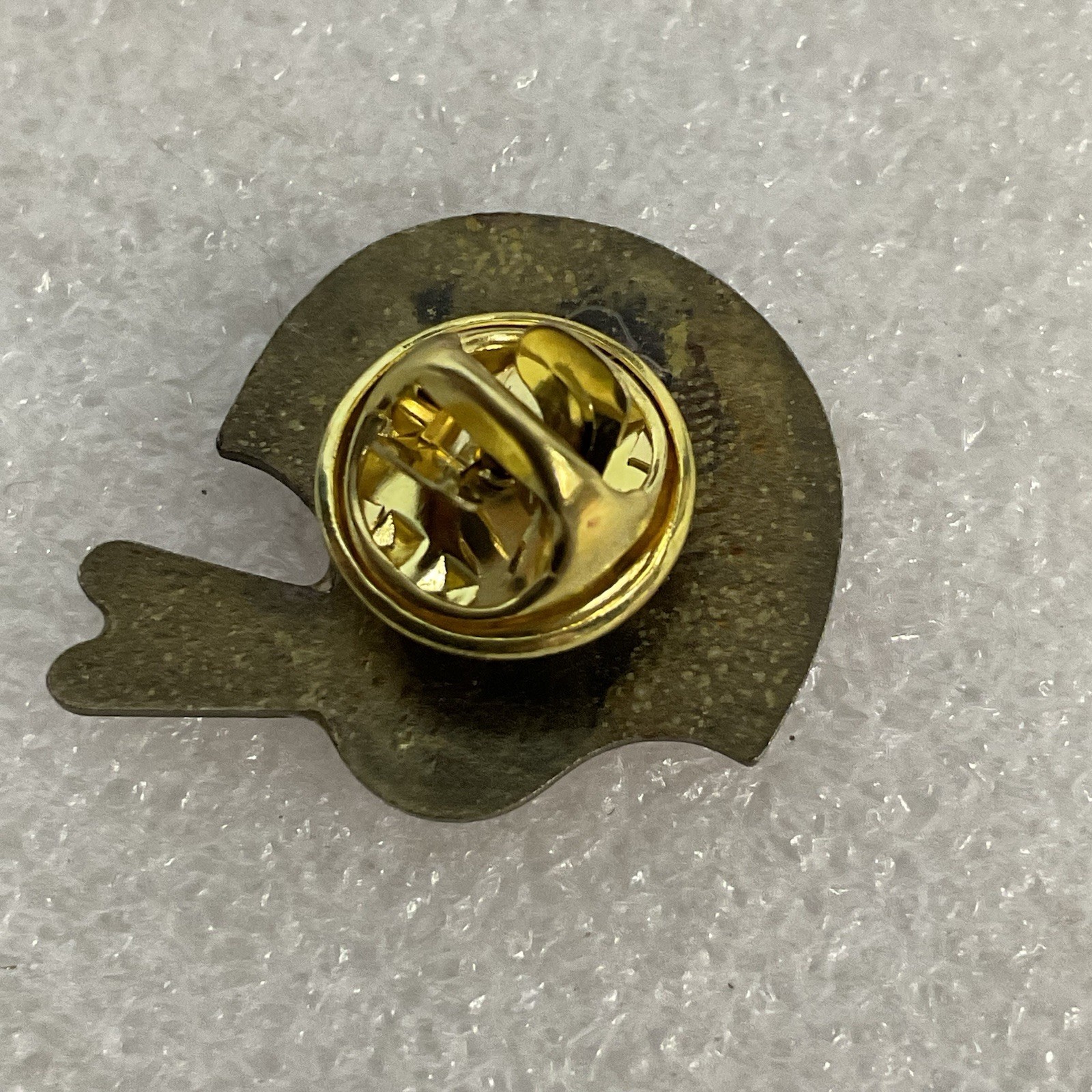 Vintage Oklahoma Sooners Football Helmet Pin NCAA Metal Enamel Red Gold OU - Image 5