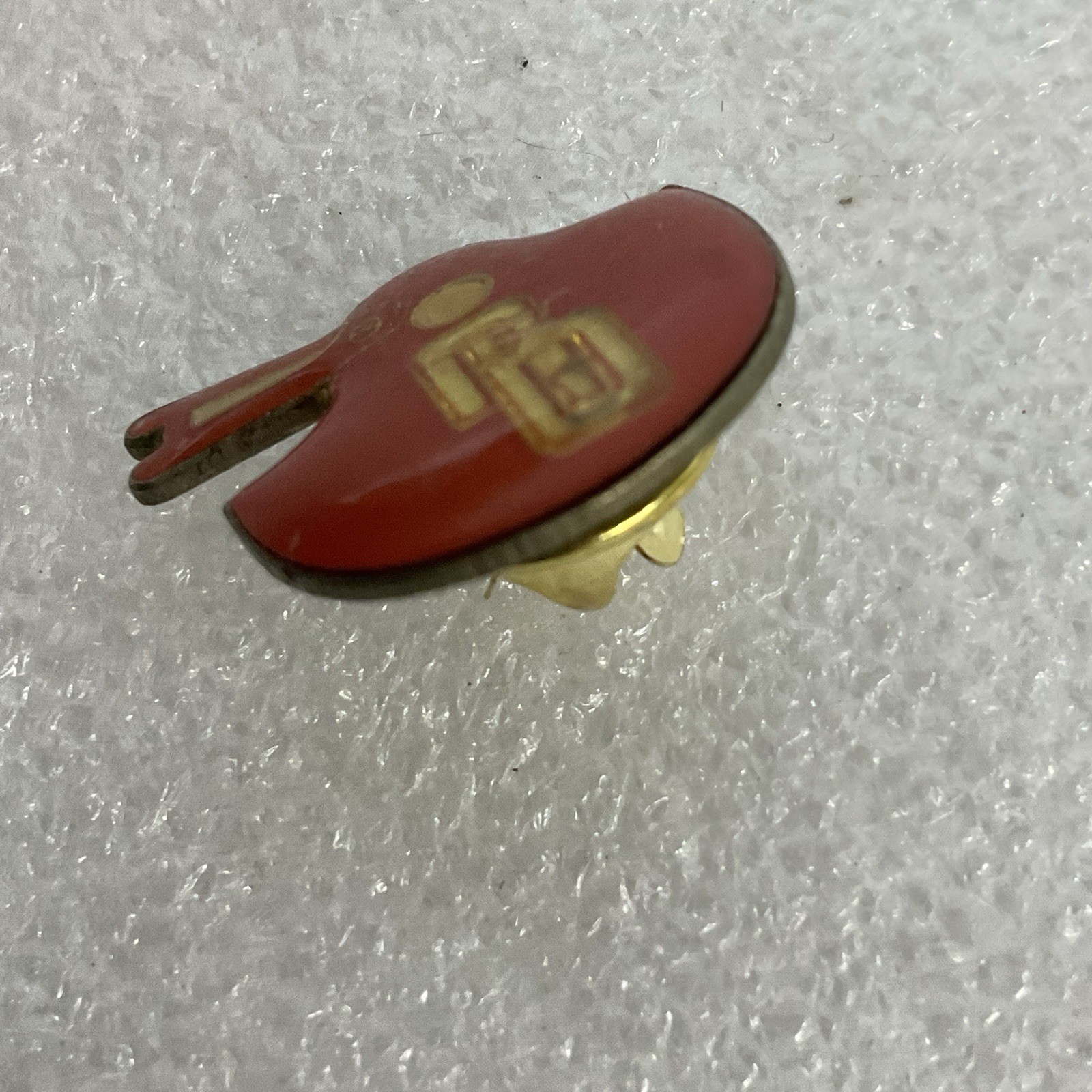 VTG Oklahoma Sooners Football Helmet Pin Metal Enamel NCAA Collectible - Image 5