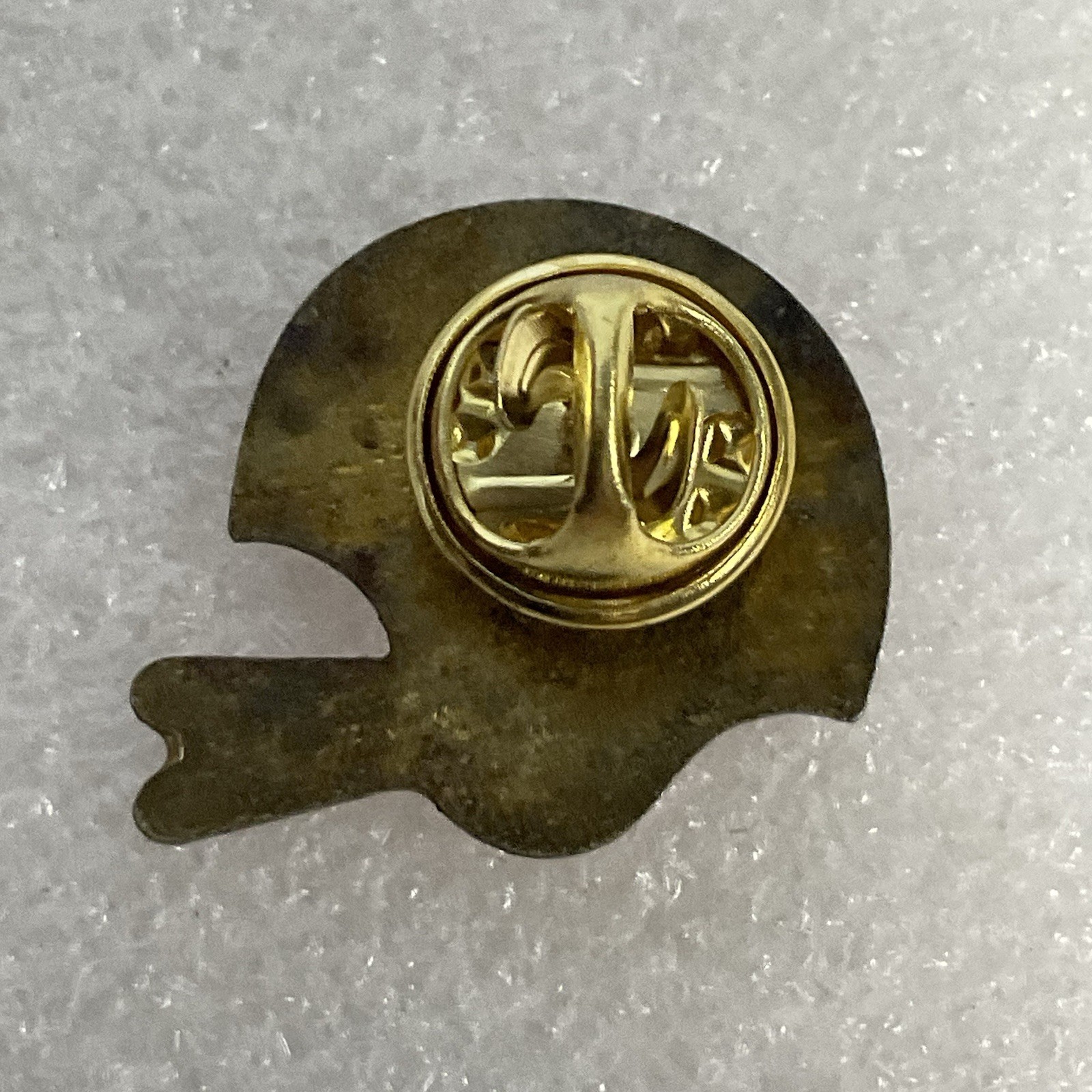Vintage Oklahoma Sooners Football Helmet Pin Red Enamel NCAA Collectible OU - Image 6
