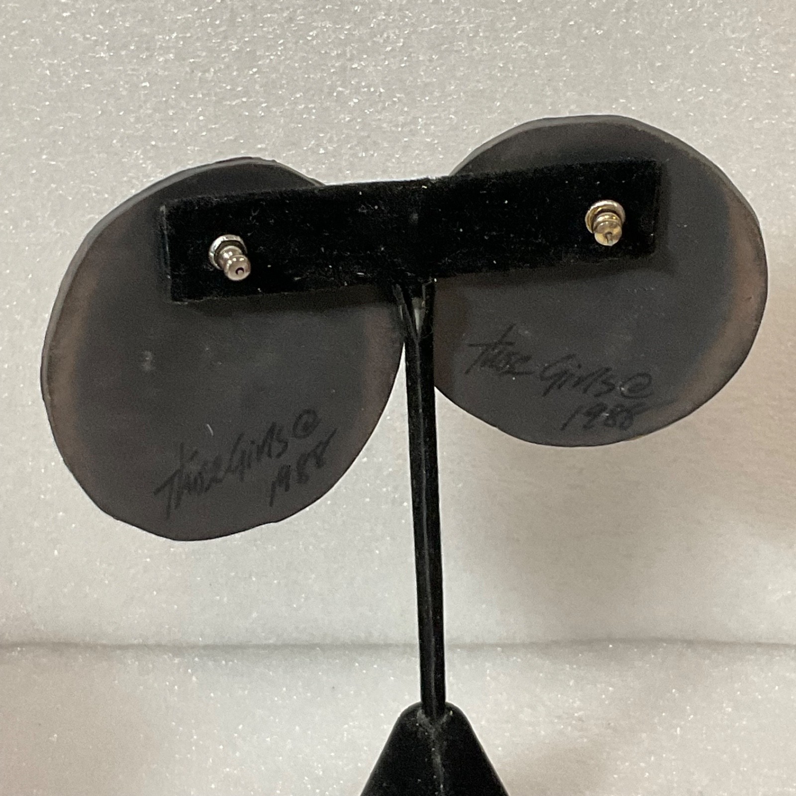 Vintage 1988 Three Girls Black White Spiral Round Earrings Signed Retro Post 2in - Image 3