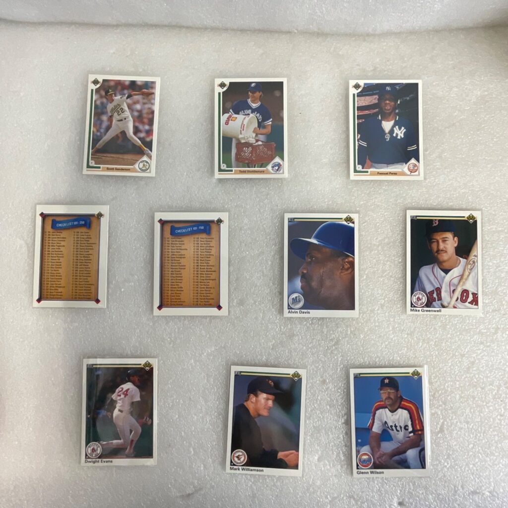 1990-1991 Upper Deck Baseball 10 Card Lot Dwight Evans Greenwell Yankees - Image 1
