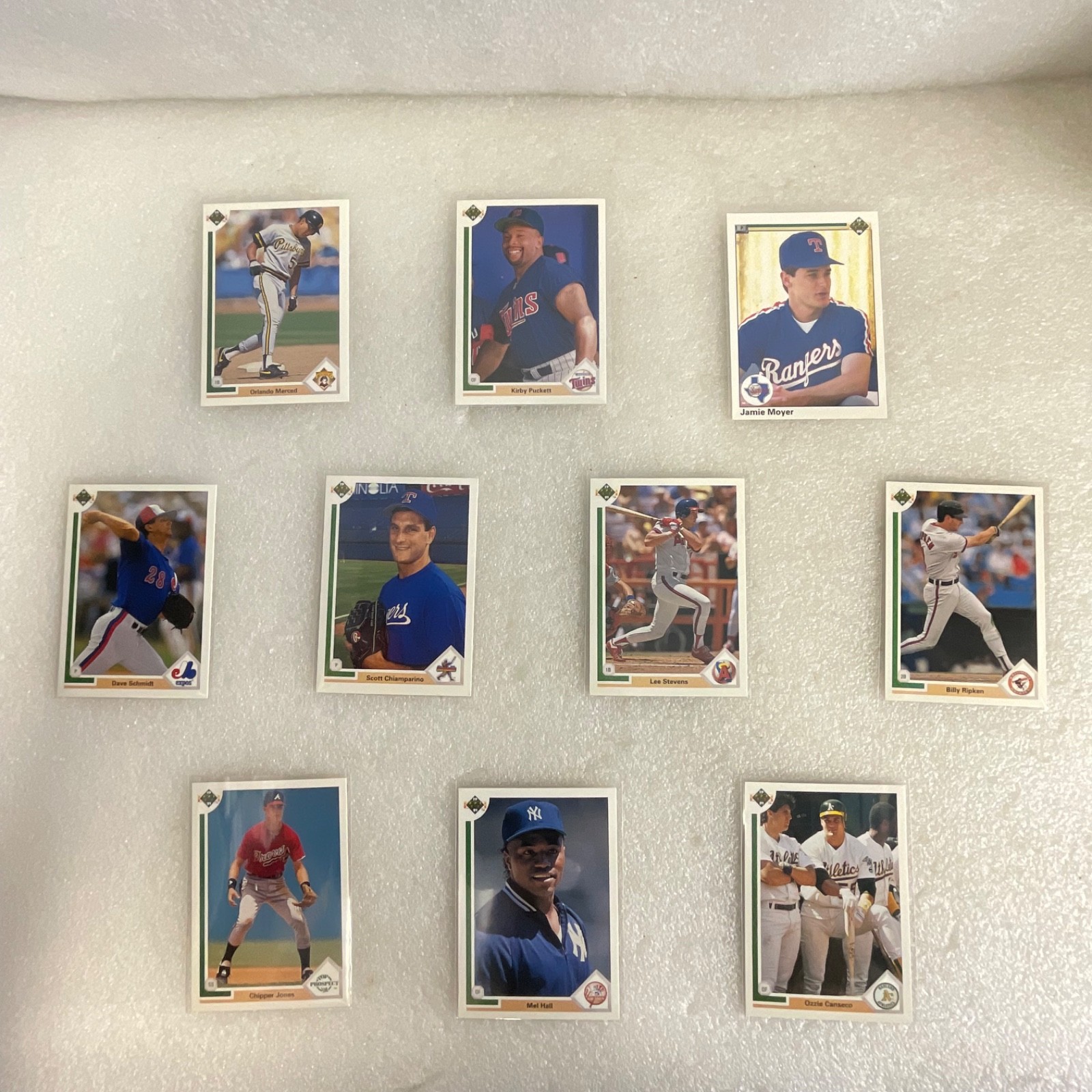 1991 Upper Deck Baseball 10 Card Lot Chipper Jones Kirby Puckett Moyer - Image 1