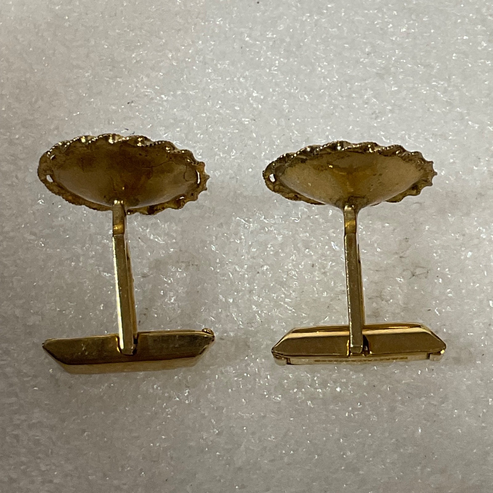 Vintage Gold Tone Cufflinks with Faux Pearl Center 7.27g Classic Formal Jewelry - Image 4