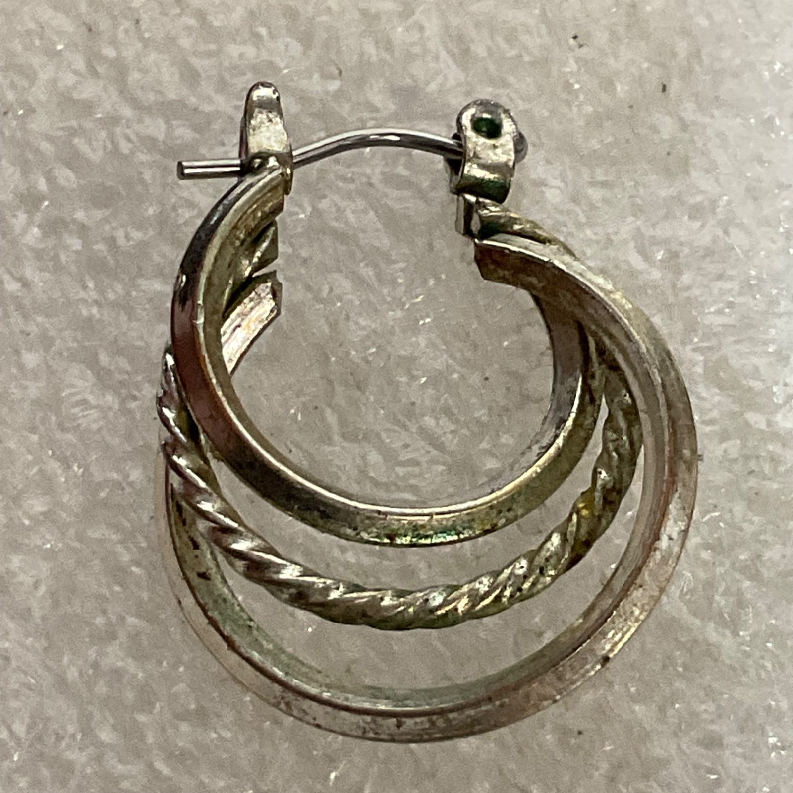 Vintage Silver Tone Hoop Earrings 1in 4.3g Triple Layer Braided Design Jewelry - Image 3