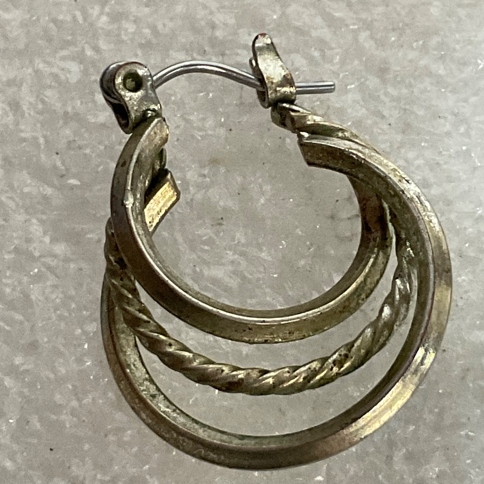 Vintage Silver Tone Hoop Earrings 1in 4.3g Triple Layer Braided Design Jewelry - Image 4