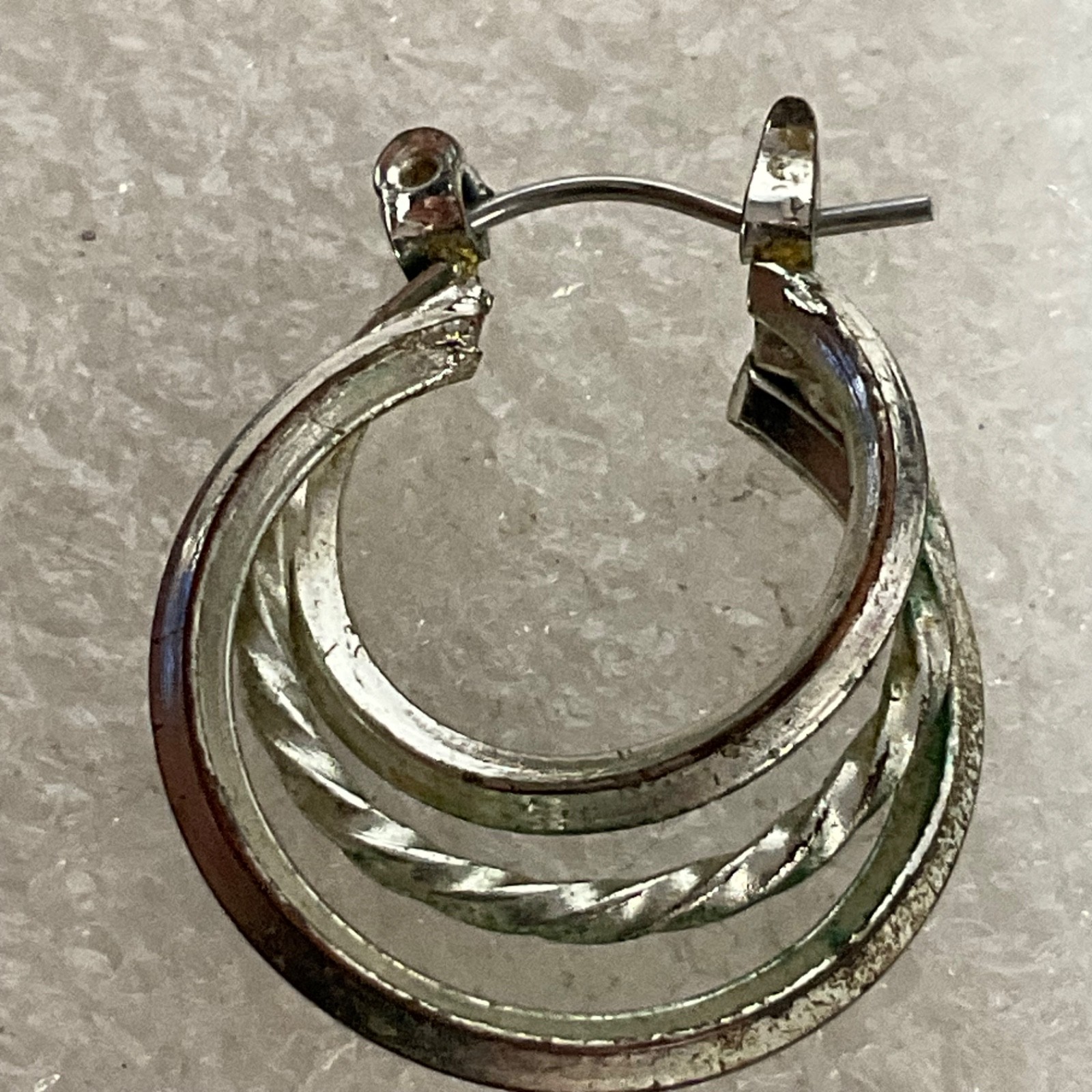 Vintage Silver Tone Hoop Earrings 1in 4.3g Triple Layer Braided Design Jewelry - Image 6