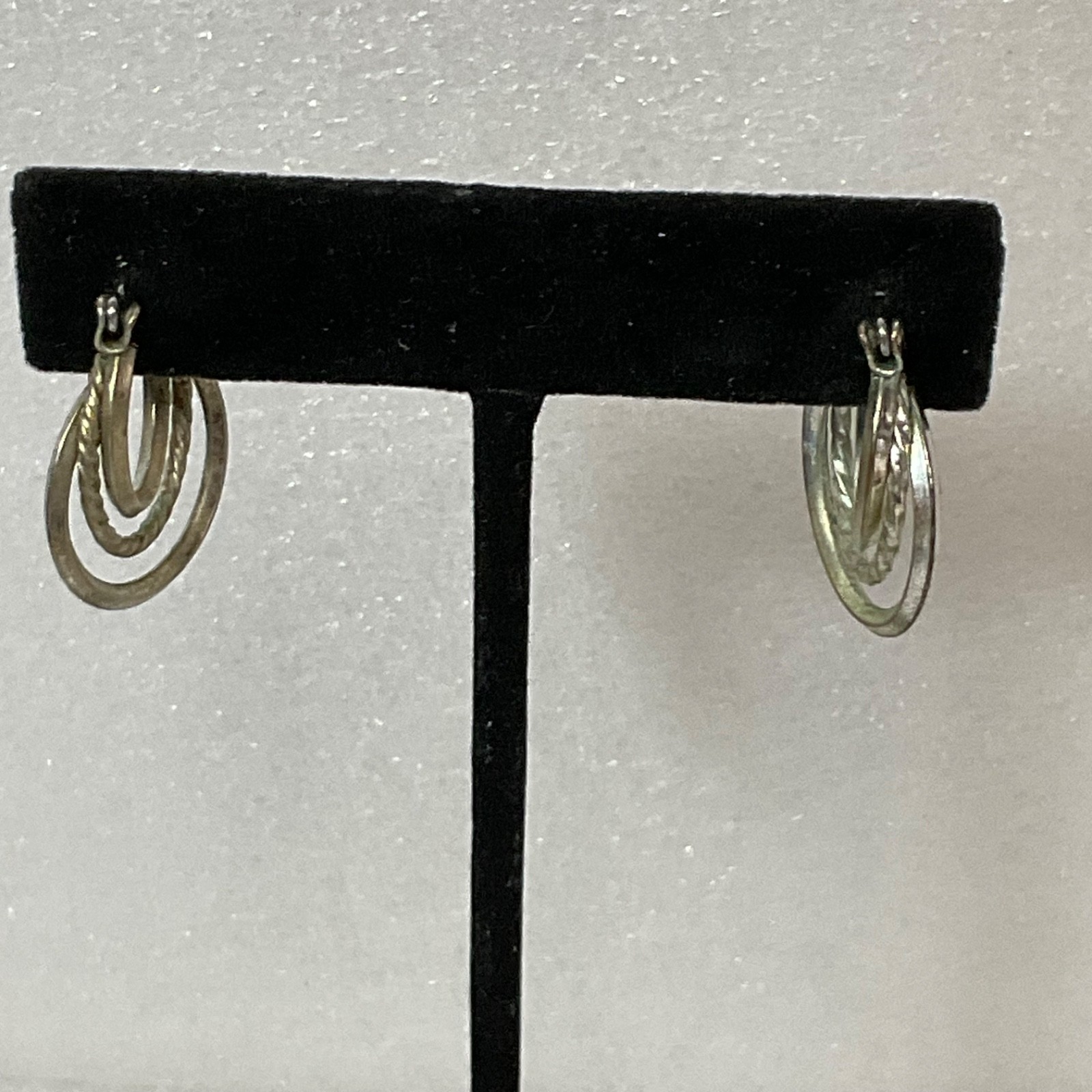 Vintage Silver Tone Hoop Earrings 1in 4.3g Triple Layer Braided Design Jewelry - Image 9