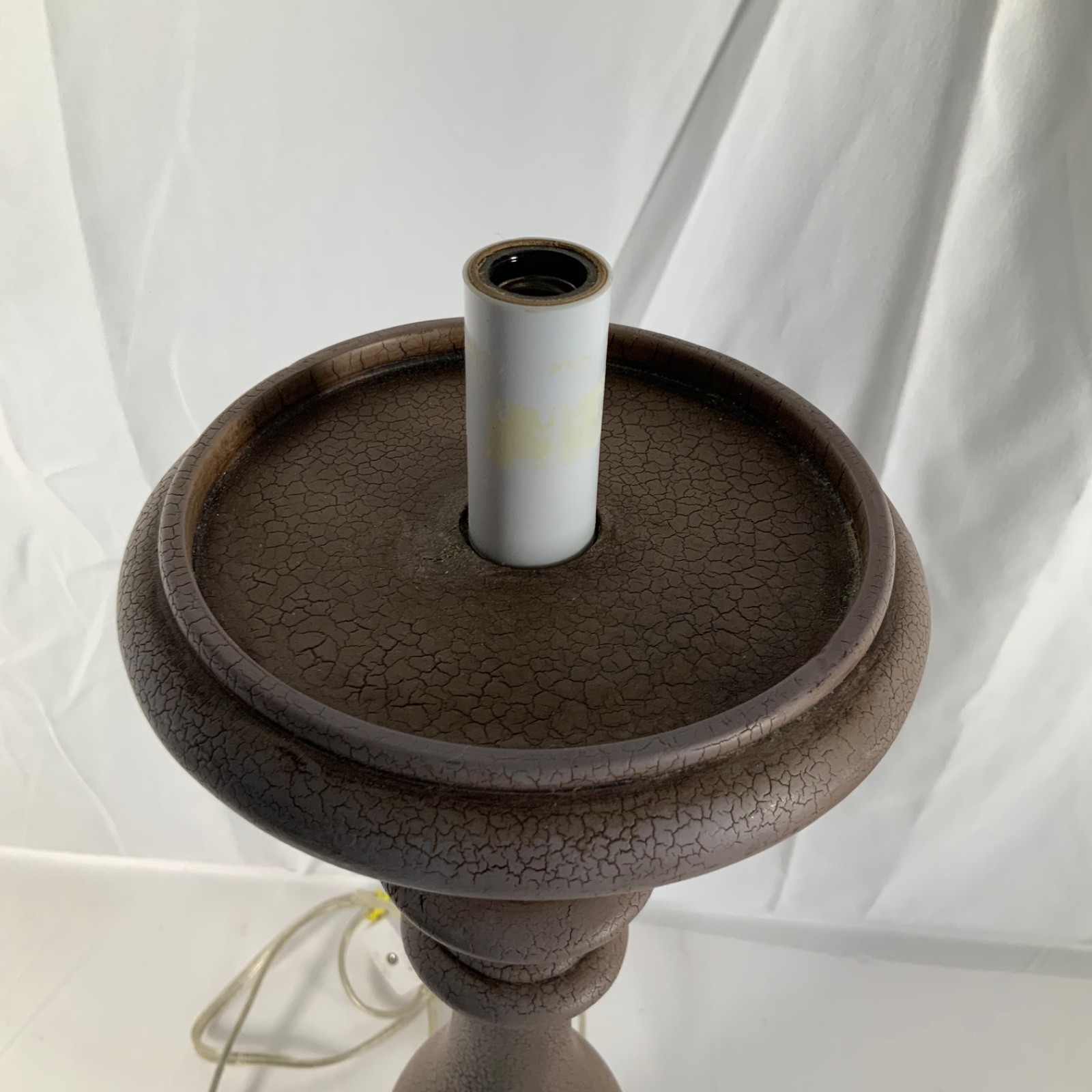 La Candela Brown Crackle Finish Table Lamp Base 19 in Tested Working - Image 3
