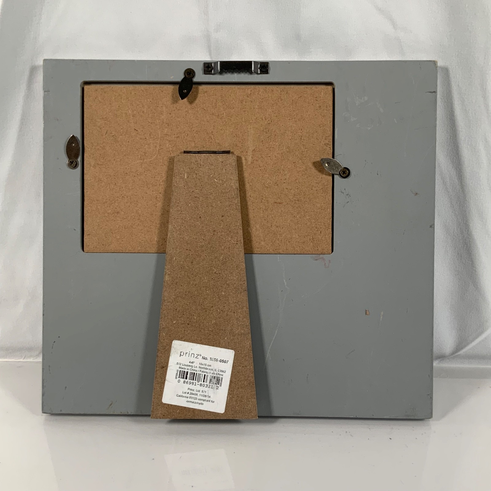 Prinz HOME Gray Distressed 4 x 6 Picture Frame Tabletop Wall Hanging - Image 2