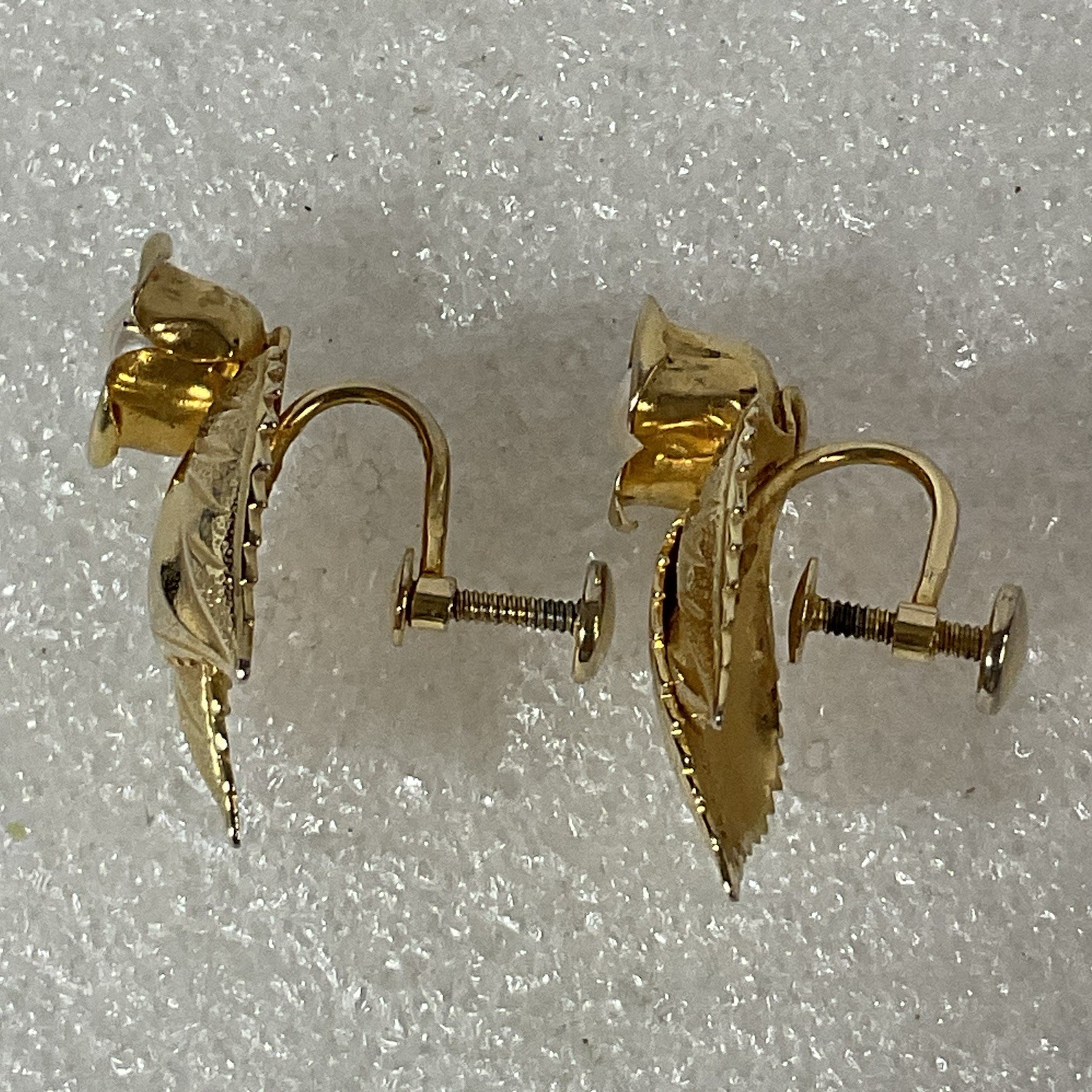 Vintage Gold Tone Leaf Clip On Earrings with Faux Pearl Floral Accents - Image 3