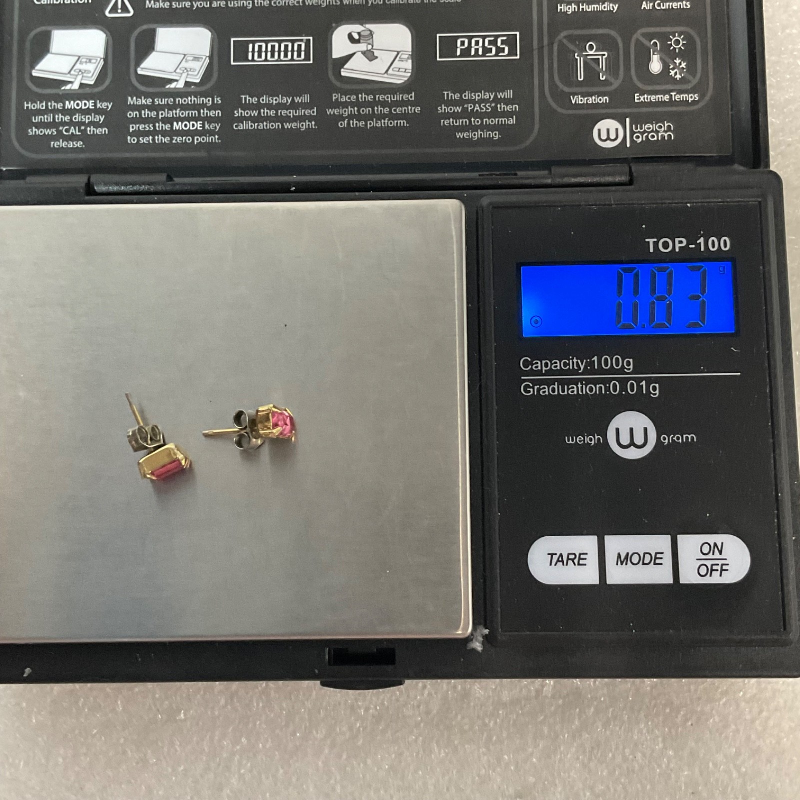 Vintage Pink Emerald Cut Crystal Stud Earrings Gold Tone Post 0.83g Small Jewelr - Image 10