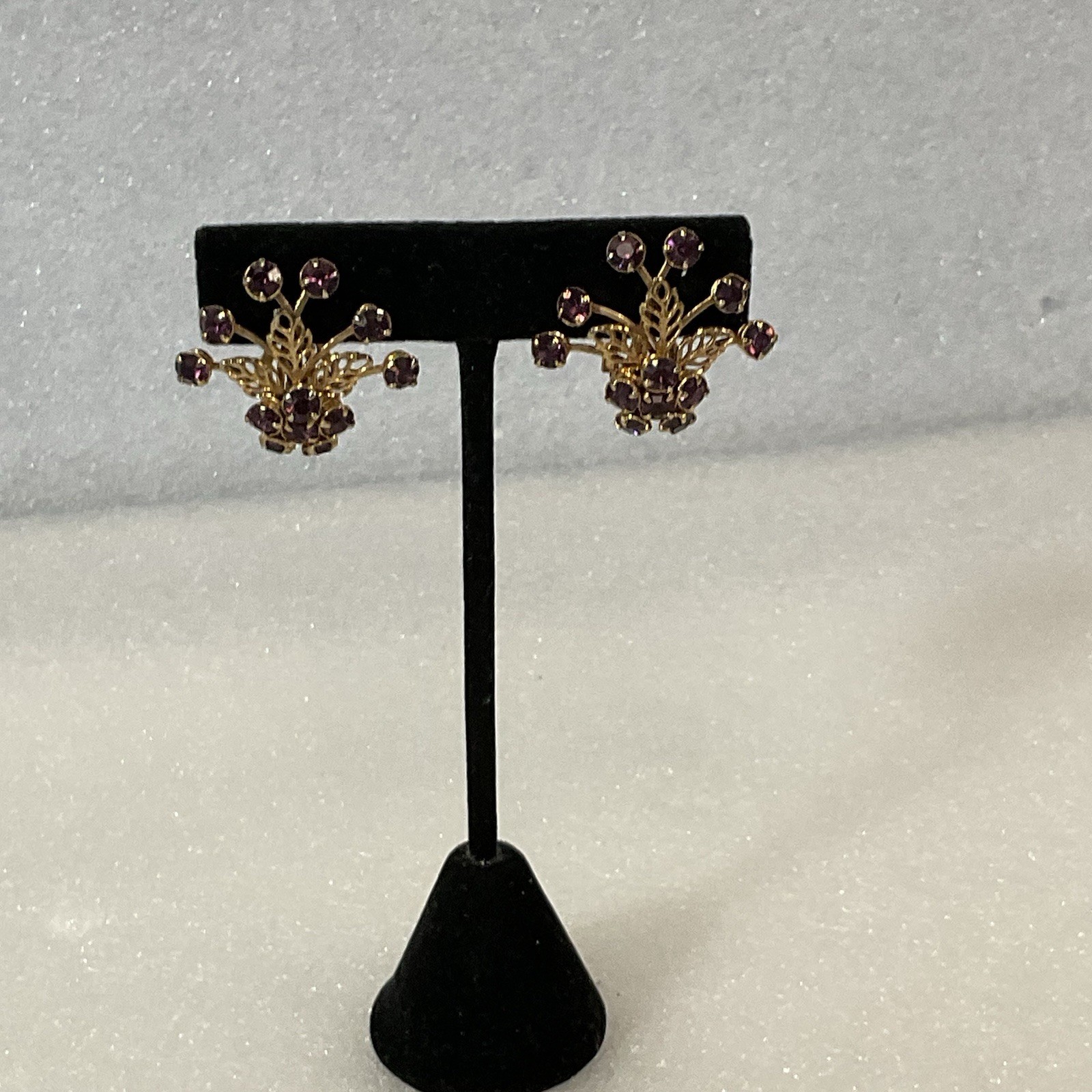 Vintage Purple Rhinestone Floral Cluster Clip-On Earrings Gold Tone - Image 11