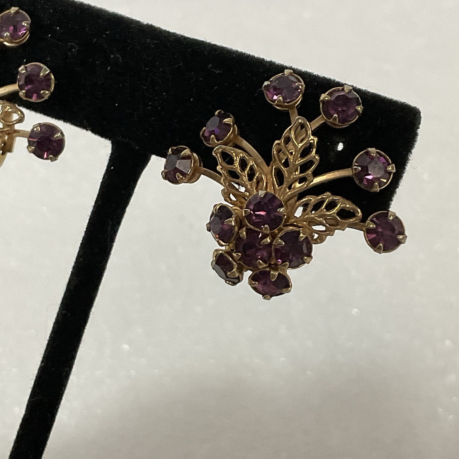 Vintage Purple Rhinestone Floral Cluster Clip-On Earrings Gold Tone - Image 13
