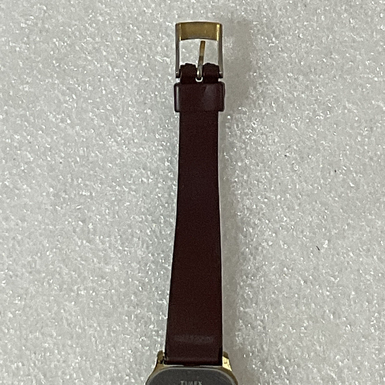 Vintage Timex Quartz TCell Ladies Watch Tested Scratched Face - Image 4