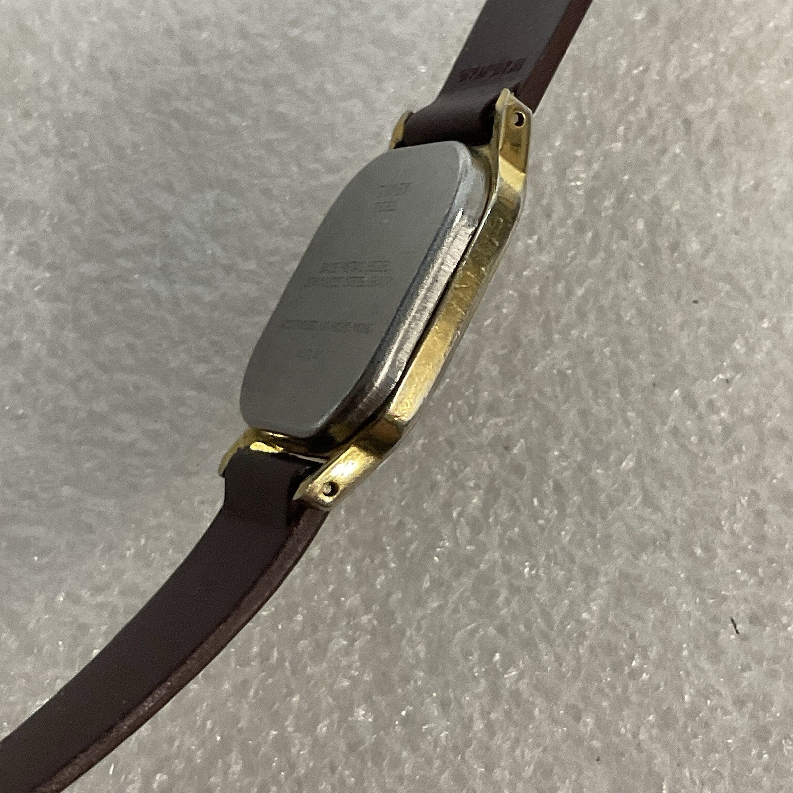 Vintage Timex Quartz TCell Ladies Watch Tested Scratched Face - Image 11